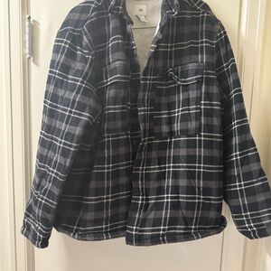 H&M Black and White Checkered Shirt Jacket size L
